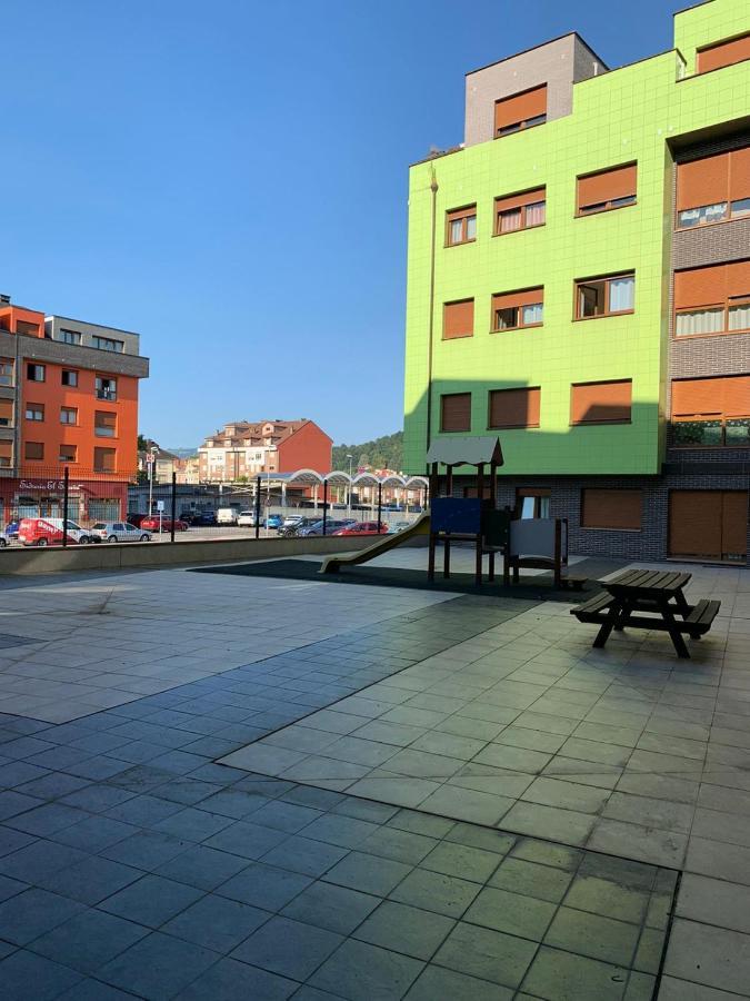 El Retiro De Villaviciosa Villaviciosa  Buitenkant foto